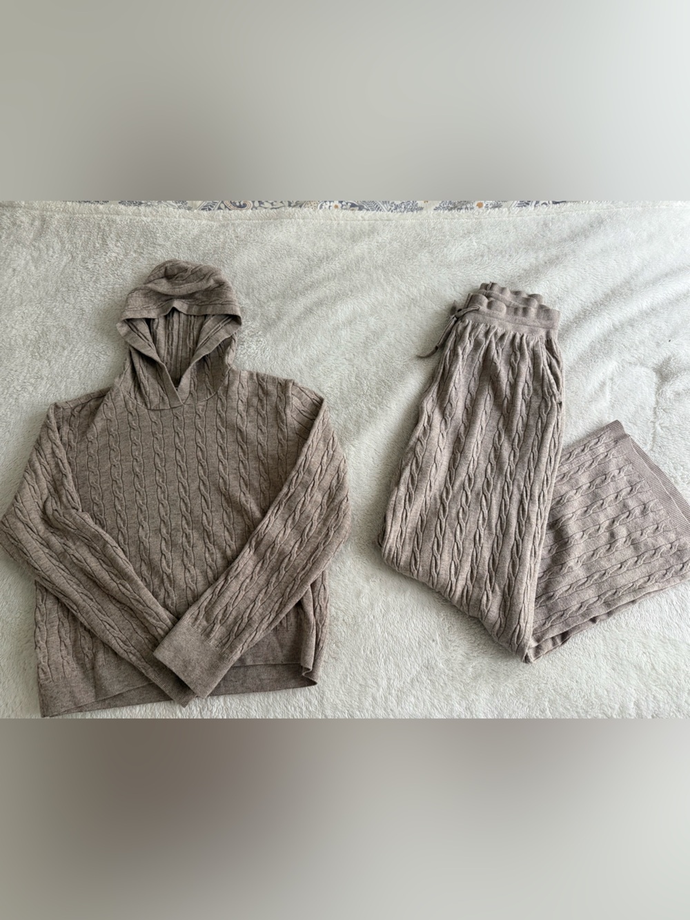 Uniqlo Cable Knit Sweater Set - Taupe